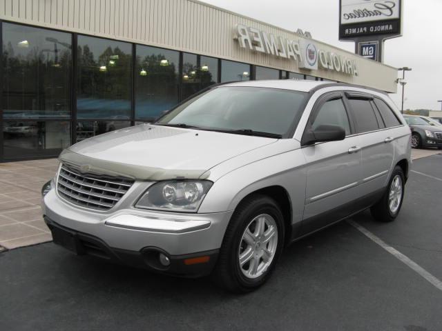  2004 chrysler pacifica    ...