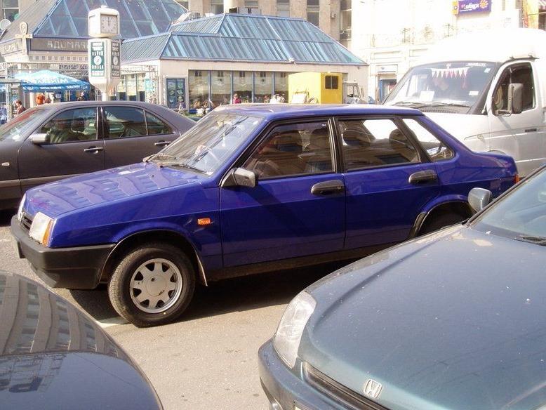 машина 99 новая