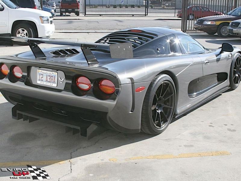 Chevrolet Corvette с унесённой ветром крышей. Auto News