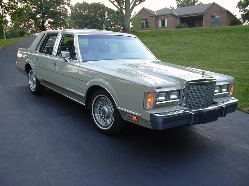 1987 Lincoln Town Car