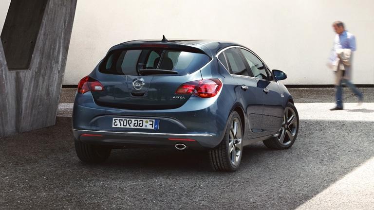  Opel Astra  u2013   