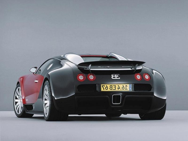 Bugatti Veyron: 11 