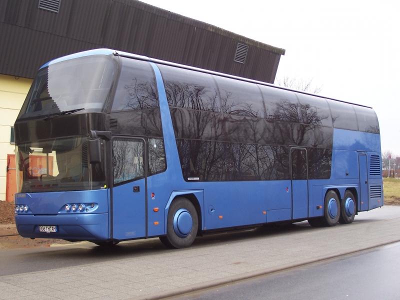 A modern unliveried Neoplan Skyliner