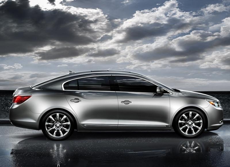 Buick LaCrosse: 6 