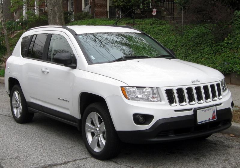 Jeep Compass -- 03-21-2012 1.JPG