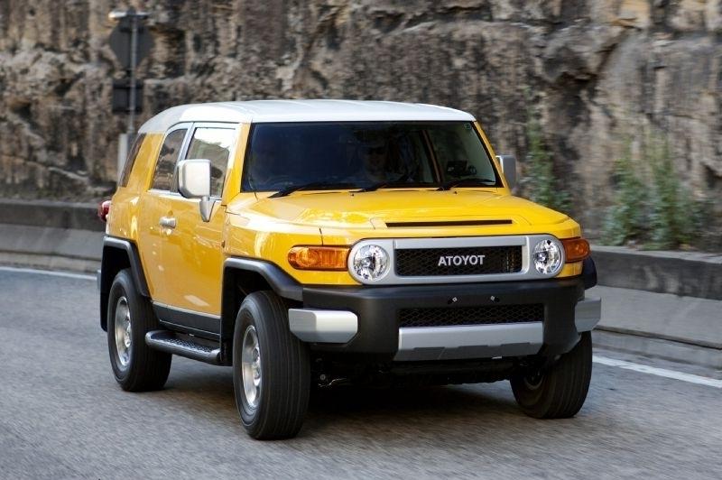 Toyota FJ Cruiser 2011