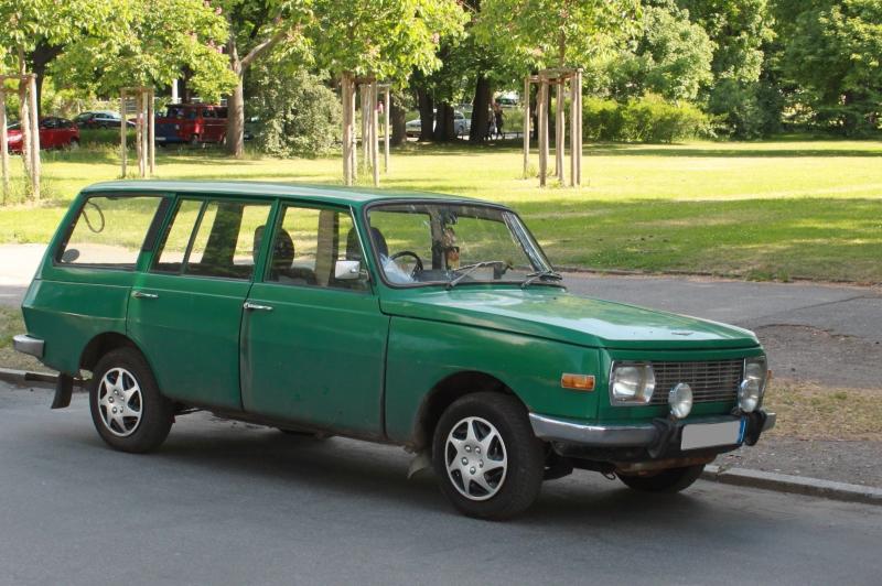 File:Wartburg 353W Tourist vorn.JPG