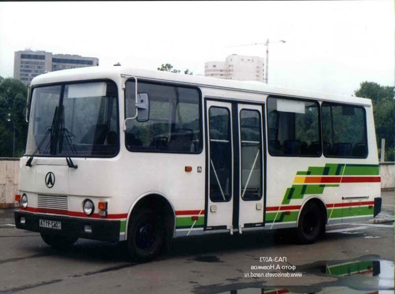 С этим автобусом в 1998 году Львовский автобусный завод пробовал войти в...