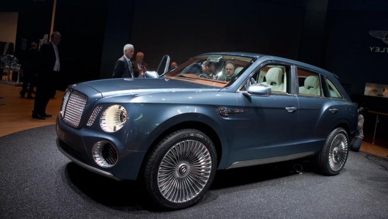 Bentley u203a Перспективный внедорожник Bentley EXP 9 F...