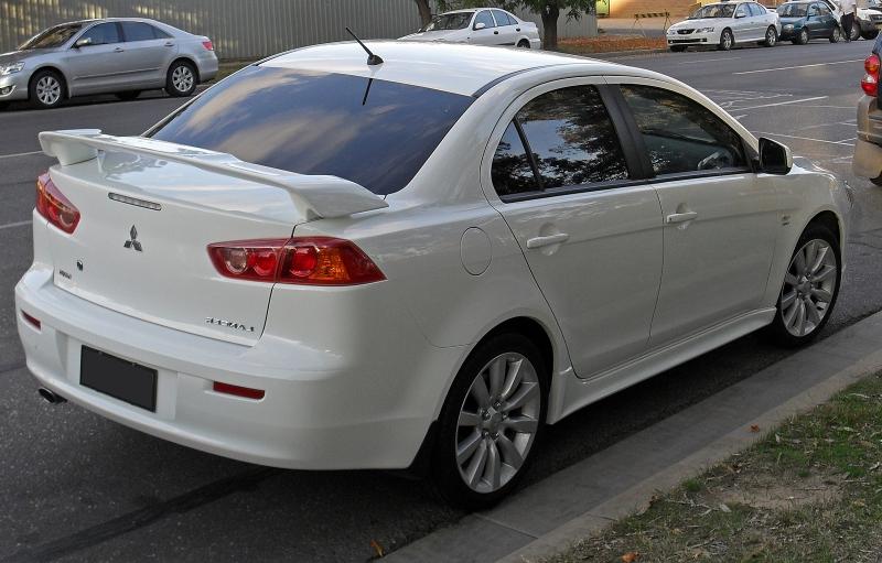 Mitsubishi Lancer- Photo#04