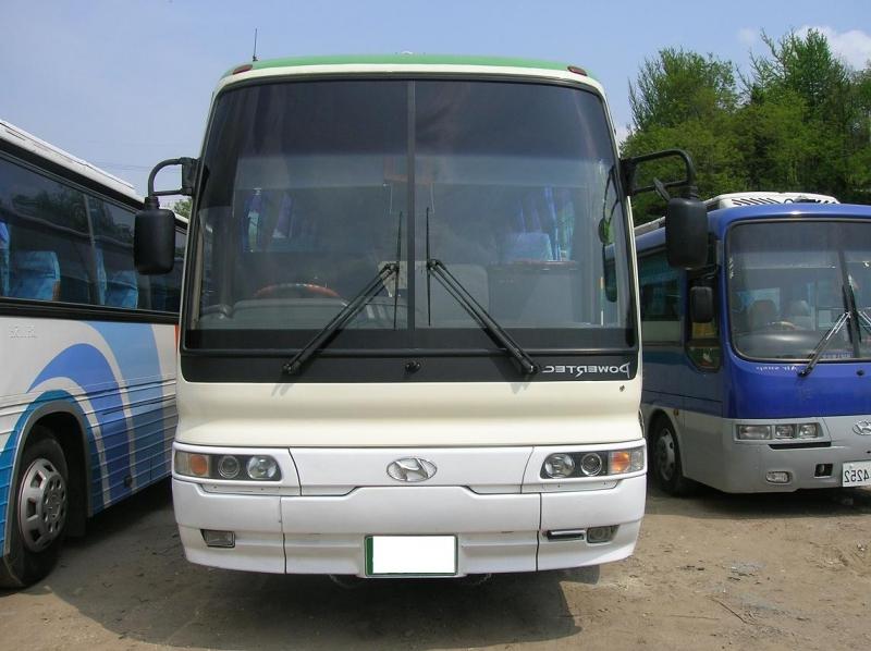 File: Hyundai County   .jpg