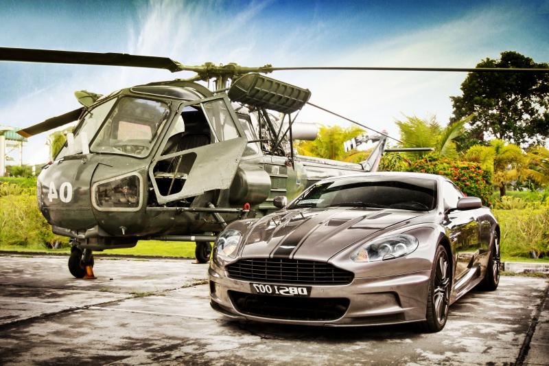 Фотографии aston martin dbs1 007, блестящий автомобиль, военный вертолет,...