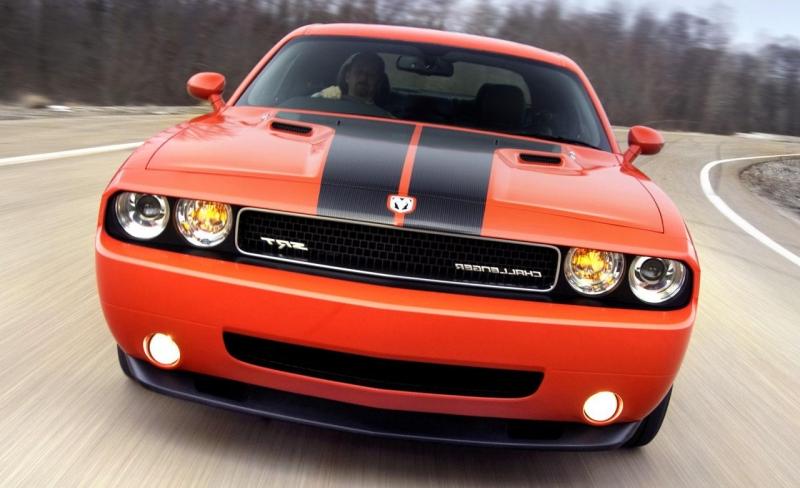 Dodge Challenger photo 08