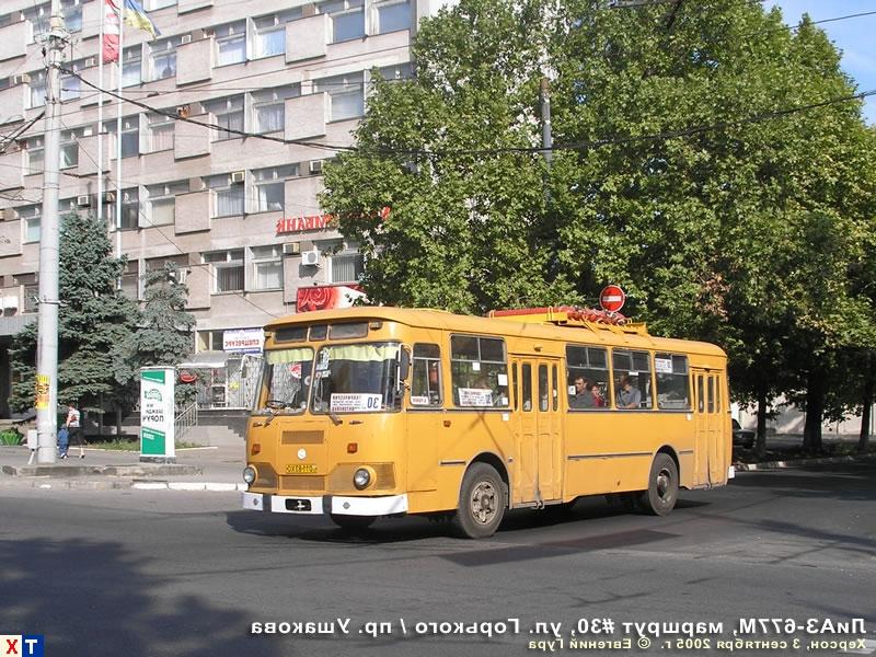 File:Автобус ЛиАЗ-5256.26 маршрута №431 в Гатчине.jpg