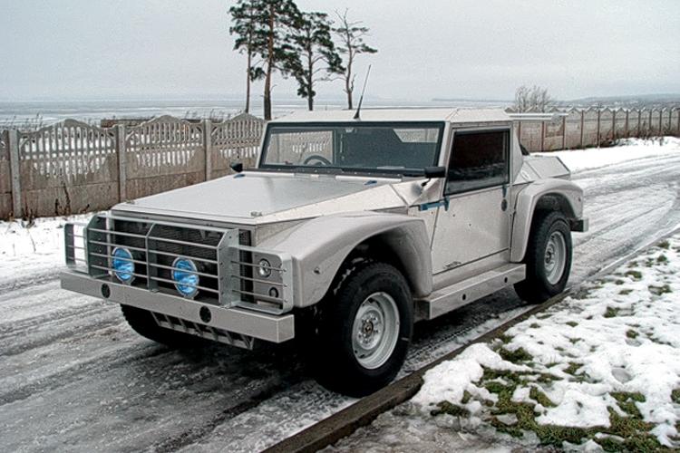 Свой первый двухмоторный автомобиль, внедорожник Erivoki 2+2 X4, Юрий...