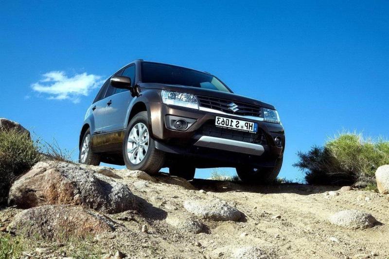 Внедорожники Suzuki