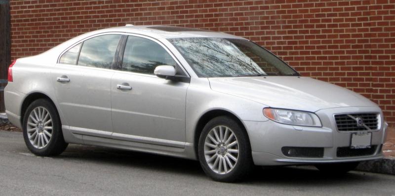 2nd Volvo S80 -- 01-13-2010.jpg