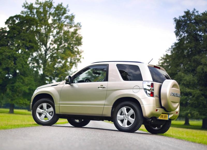   Suzuki Grand Vitar 3- 
