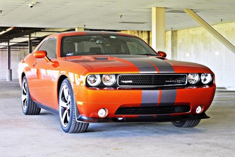 2011 Dodge Challenger SRT-8