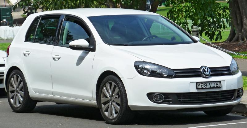 2009-2011 Volkswagen Golf (5K) 118TSI Comfortline 5-door hatchback...